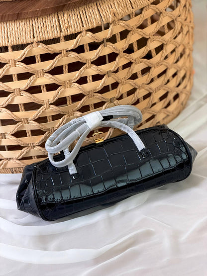 NEW COLLECTION
BRAND- CHANEL 
SUPER MASTER QUALITY 
BOX WITH PAPER BAG


For Price 👇 WhatsApp✅
0568585901 
0507557372
0552275751 Owner Zain 👌

Zain267
♥️♥️♥️