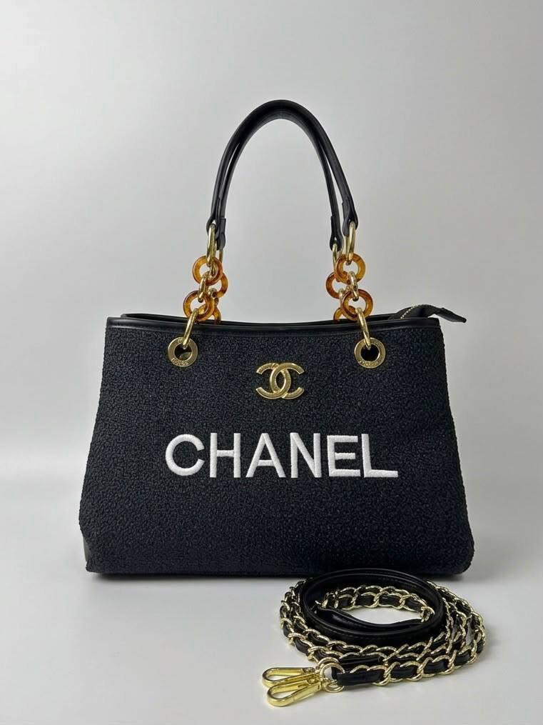 Chanel

high quality

110 dhs✅

Zain50
♥️♥️♥️
