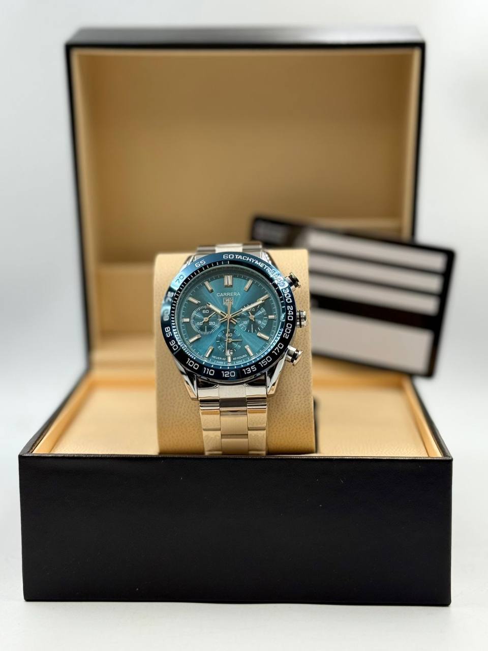 TAG HEUER Men
90 dhs🪙💕

Zain08
♥️♥️♥️