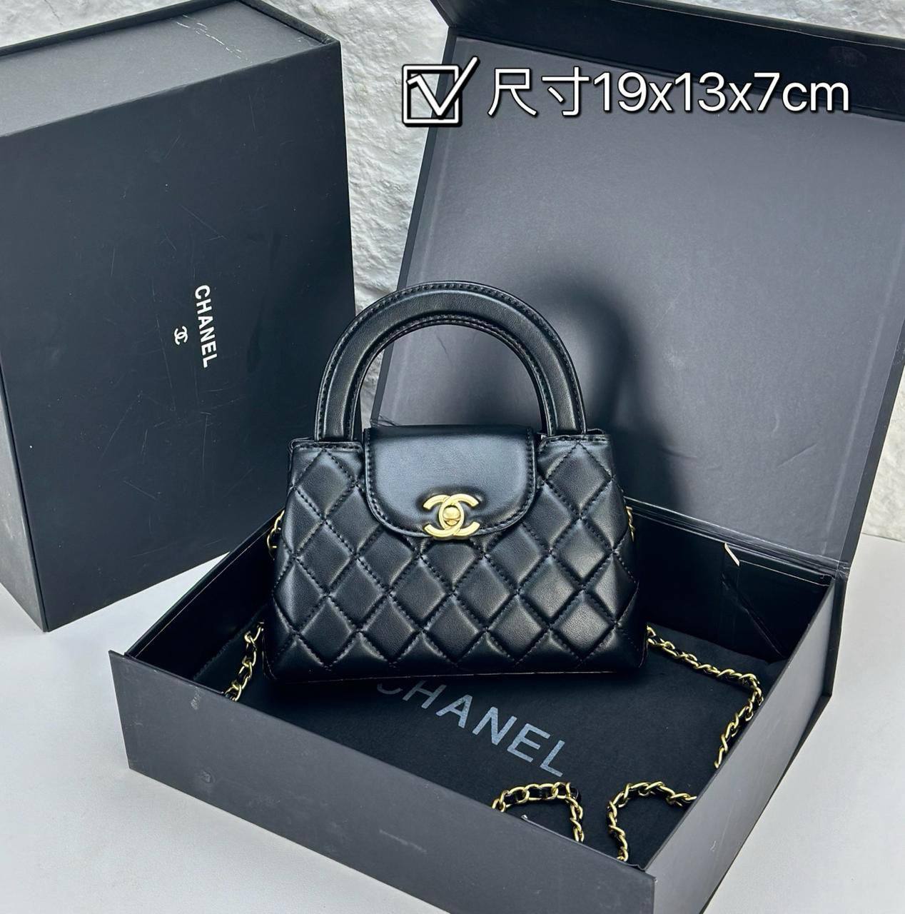 Ysl 
260 dhs🪙🌨️
#20cm
#with box❤️❤️🥳
Master

Zain228
♥️♥️♥️