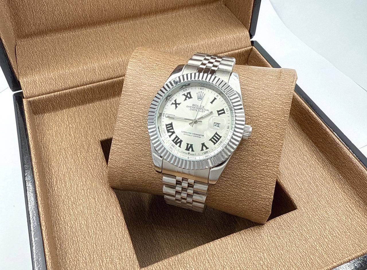 Rolex
Men’s watches 
60 dhs🪙

Zain45
♥️♥️♥️