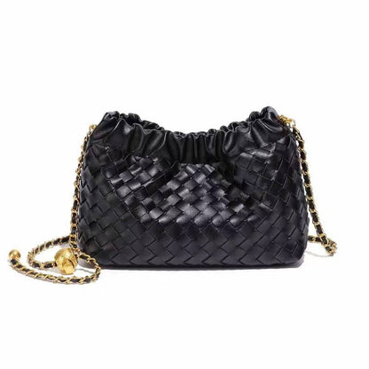 BOTTEGA VENETA 
90 dhs🇦🇪🇦🇪
22Cm

Zain161
♥️♥️♥️
