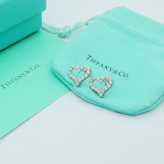 Tiffany EARRING
MASTER💫✨
GOLD SILVER ROSE GOLD AVAILABLE
50 dhs✅
WITH BOX AND PAPER BAG🛍️🎁

Zain89
♥️♥️♥️