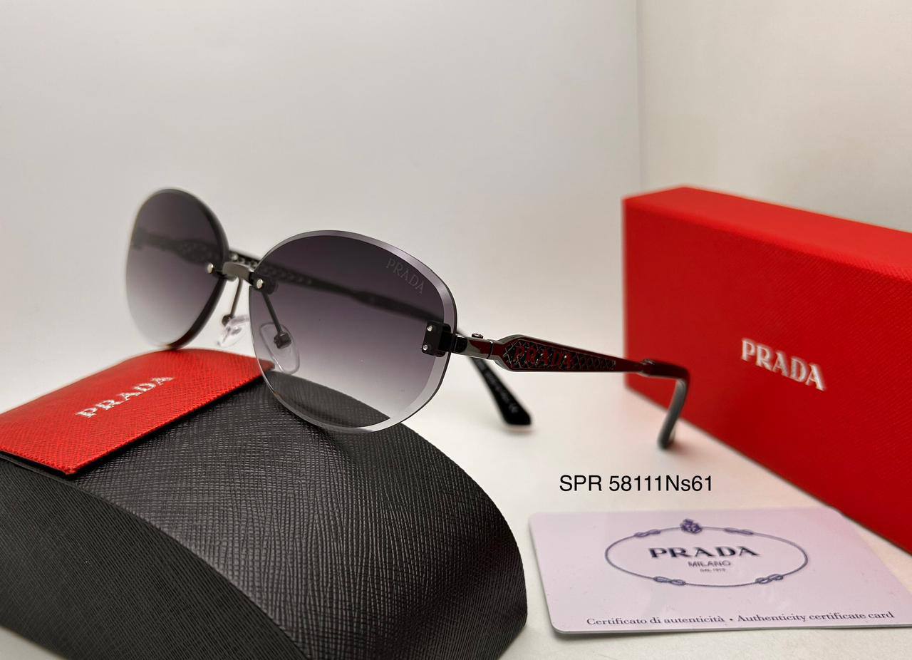 Prada
70 dhs💓

Zain126
♥️♥️♥️