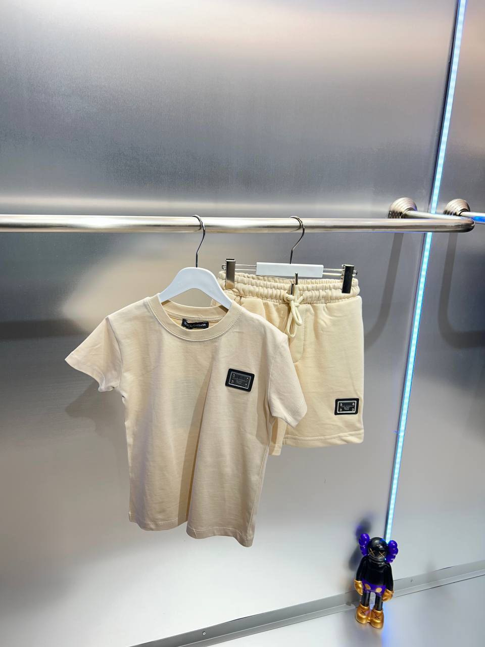 New collection{}
D&G
Super master quality 😍
Size:2/ 13years old 
230 dhs🪙🖤

Zain261
♥️♥️♥️