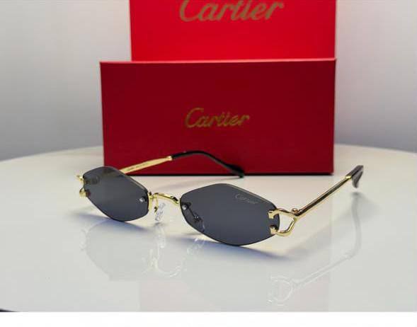 Cartier

Good quality 

65 dhs🇦🇪🇦🇪

Zain182
♥️♥️♥️