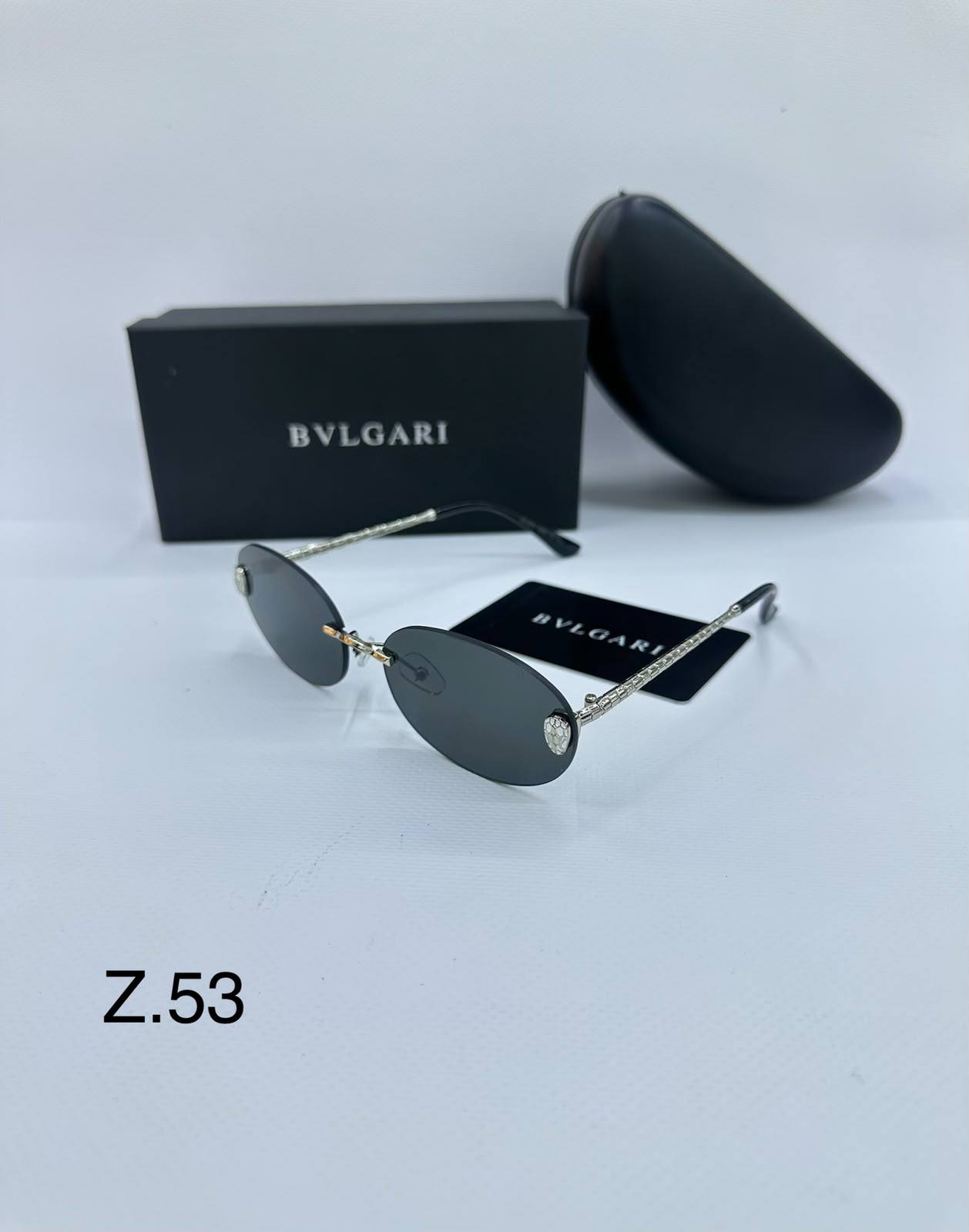 Bvlgari 
Sunglasses 💥
Copy 1️⃣ 
good quality 💯
With original boxes  🗃️ 
60 dhs✅

Zain216
♥️♥️♥️