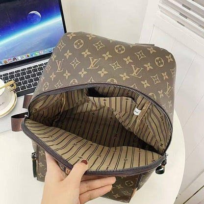 LV
37*28*17 cm
85 dhs👑

Zain17
♥️♥️♥️