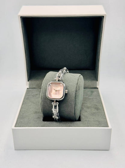 Tiffany ladies 
55 dhs🇦🇪🇦🇪

Zain08
♥️♥️♥️