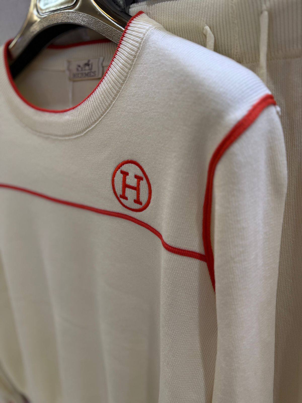 HERMES
Women’s Set
Master Quality 
SML
380 dhs❣️

Zain276
♥️♥️♥️