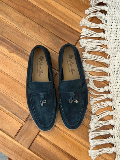 Loro piana 
Size 36-41
_Super master high quality_🪡
450 dhs🇦🇪🇦🇪

Zain176
♥️♥️♥️
