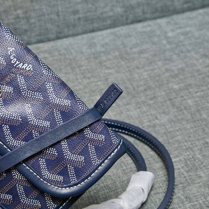 GOYARD 
NEW CAME 
GOOD QUALITY 
90 dhs❣️

Zain279
♥️♥️♥️