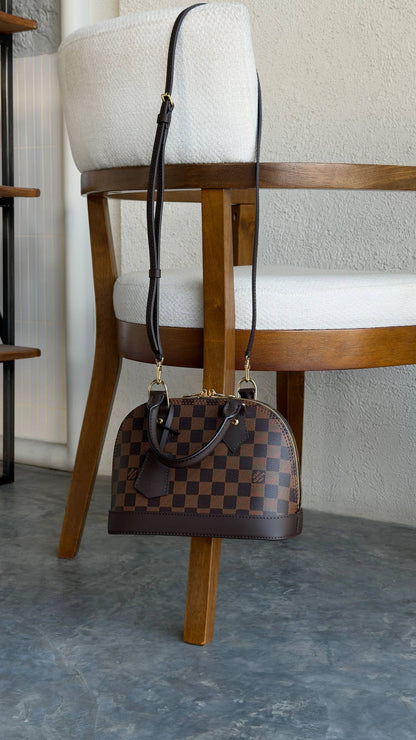 New collection ⚜️
LV 🧡
VIP quality 💎
Alma BB ✨
Size : 23.5 cm
For Price 👇 WhatsApp✅
0568585901 
0507557372
0552275751 Owner Zain 👌

Zain336
♥️♥️♥️