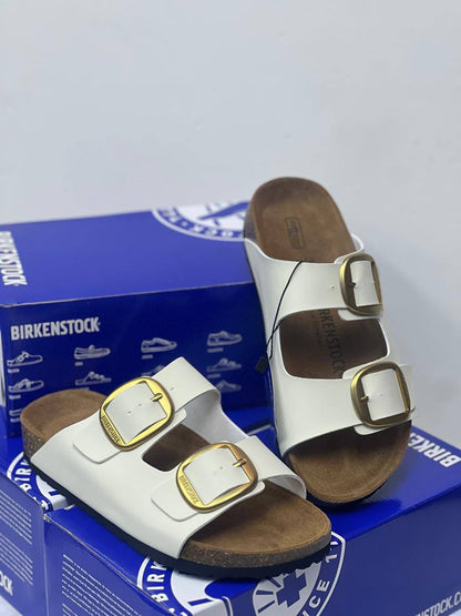 BIRKENSTOCKS 
Size 36-41
105 dhs🇦🇪🇦🇪

Zain21
♥️♥️♥️