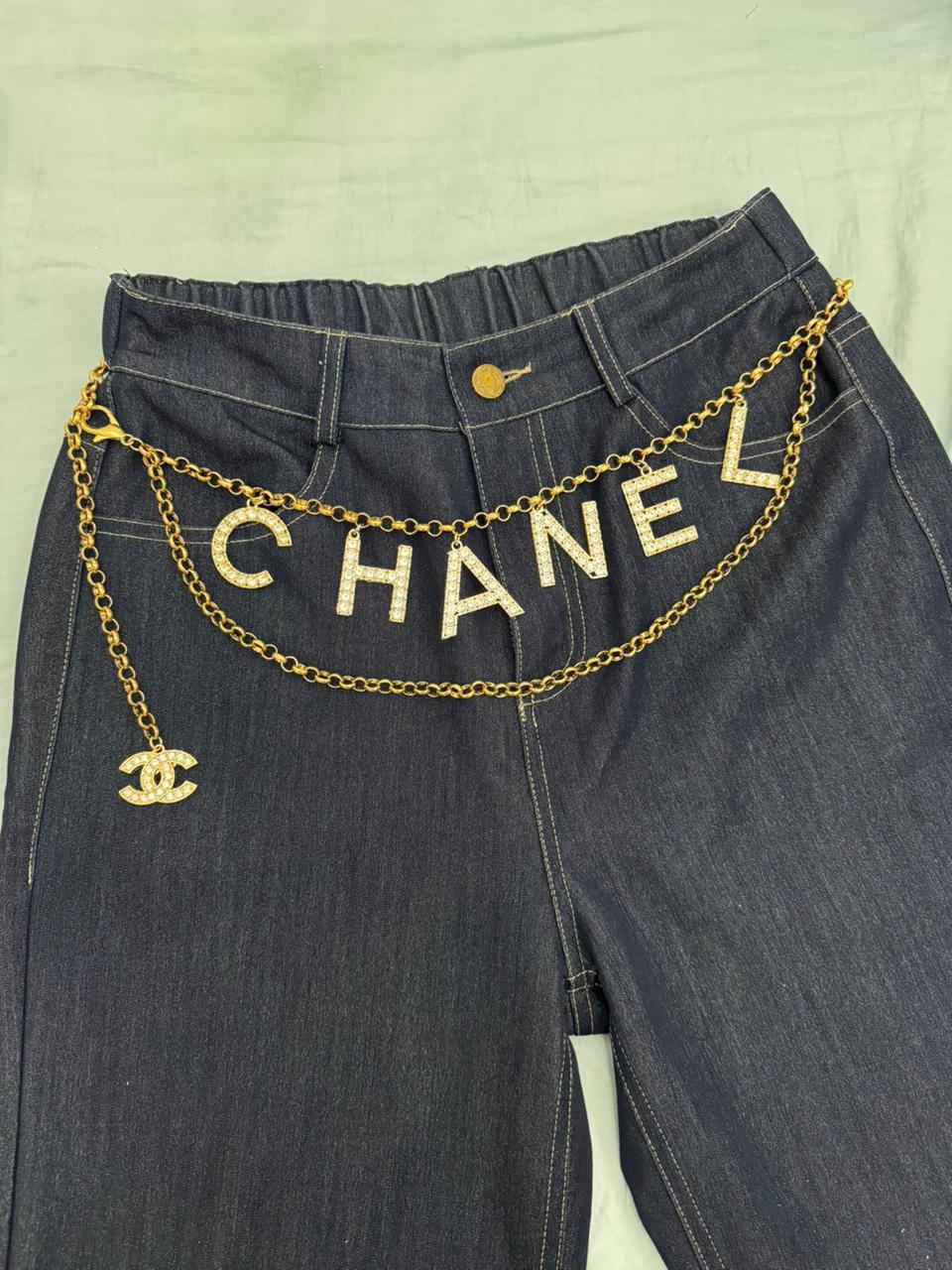 Brand Fashion belt
Good quality
Long:  170 cm
30 dhs🪙💕

Zain115
♥️♥️♥️