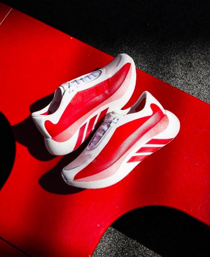 adidas Hyper Boost Edge
White Pure Ruby ，
Size 36-45 ，
230 dhs💛

Zain18
♥️♥️♥️