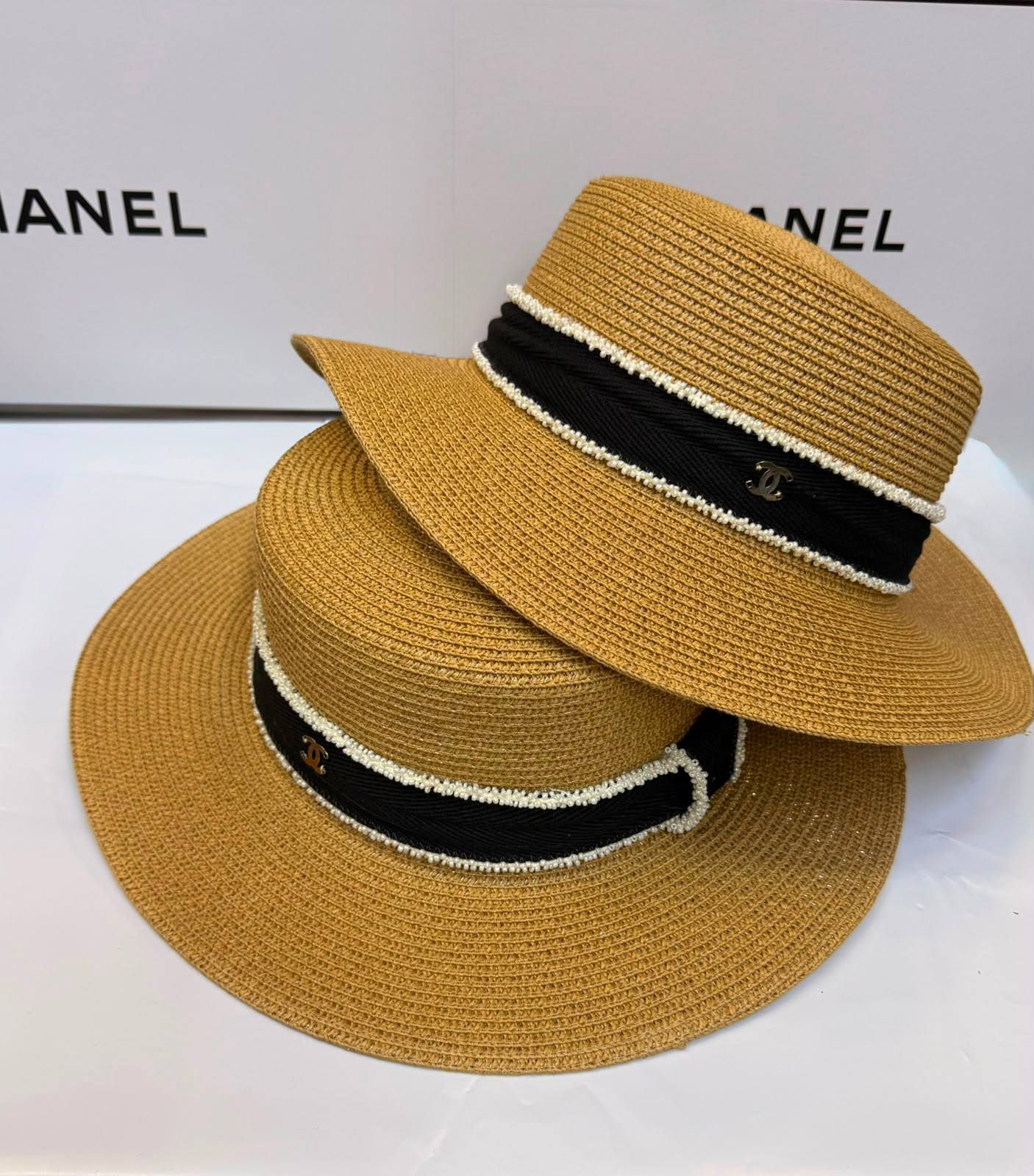 HAT
60 dhs🇦🇪🇦🇪

Zain93
♥️♥️♥️