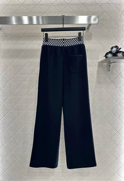 *New collections*                                                
FENDI
*Super Master quality*
*Sizes: S M L* 
320 dhs🇦🇪🇦🇪

Zain308
♥️♥️♥️