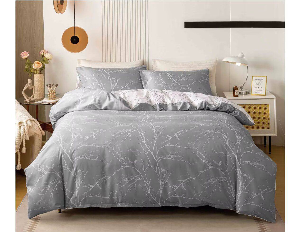 Comfort set
Single 4pcs set
1 comfort 
1 bedsheets 
2 pillowcases 
90 dhs💓

Zain99
♥️♥️♥️