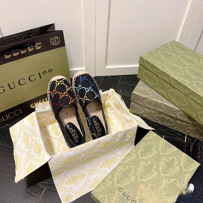 GUCCI SHOES
GOOD QUALITY 
110 dhs✅
Size 36 TO 41

Zain40
♥️♥️♥️