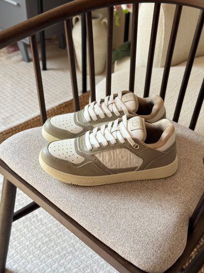 Dior
AAA QUALITY
SIZE: 40 to 46
500 dhs🇦🇪🇦🇪

Zain185
♥️♥️♥️
