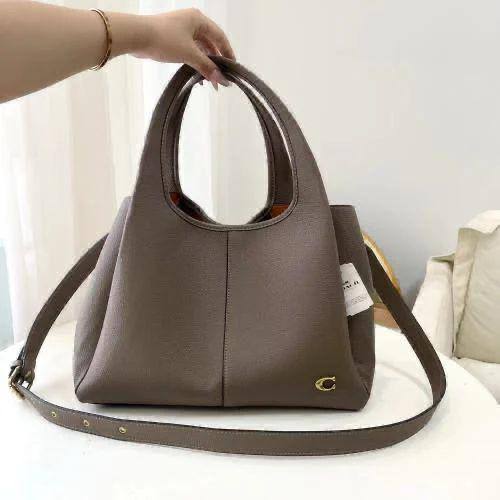 New Stock Coach
Master❣️❣️👌👌
For Price 👇 WhatsApp✅
0568585901 
0507557372
0552275751 Owner Zain 👌

Zain248
♥️♥️♥️
