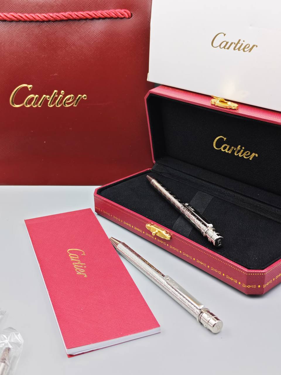 Cartier pens
Master copy

80 dhs🇦🇪🇦🇪

Zain182
♥️♥️♥️♥️