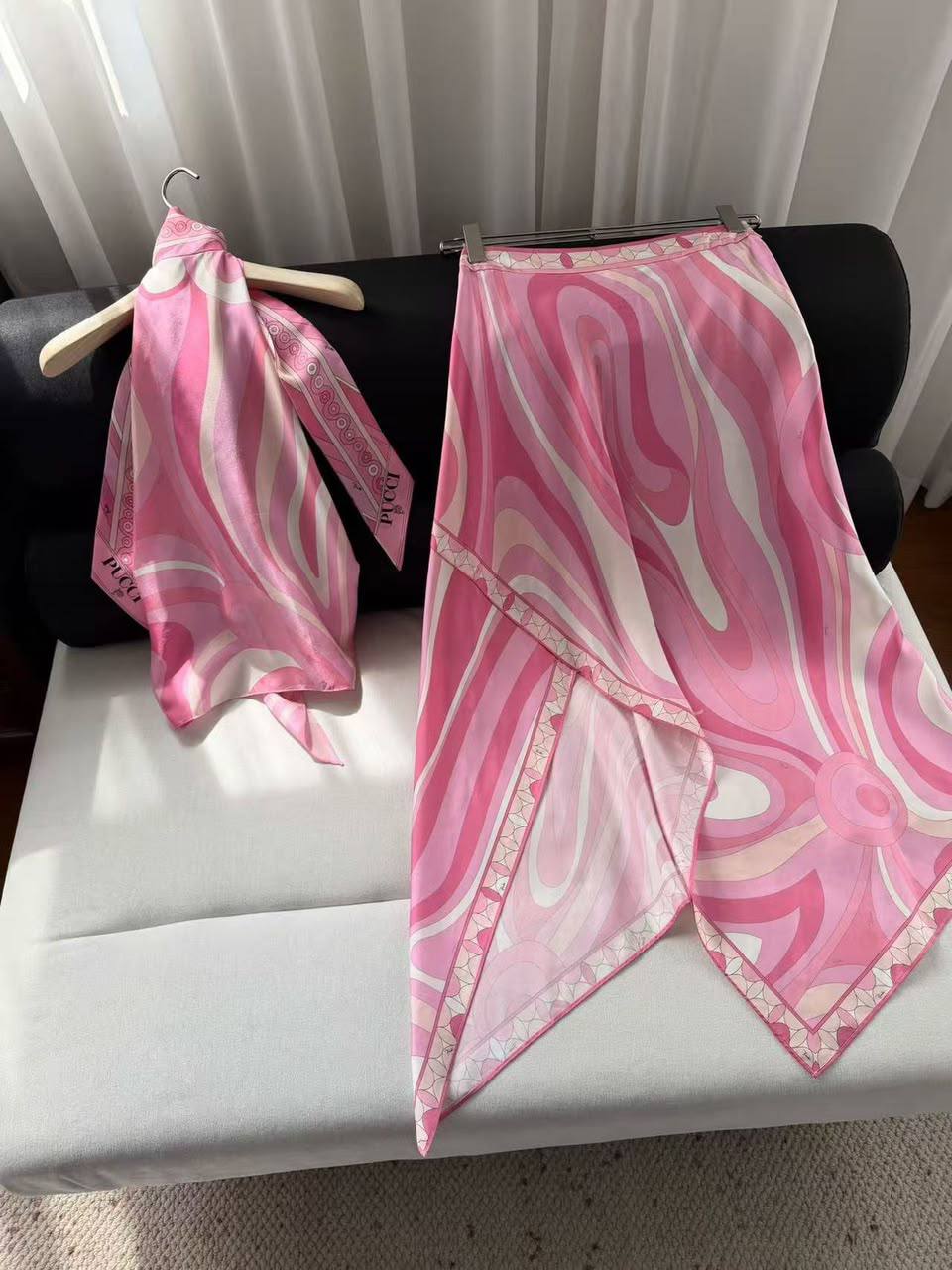✨❤️‍🔥 PUCCI new❤️‍🔥✨
✨VIP QUALITY ✨
        💯 silk😍
Size :36-38-40-42
1650 dhs💓

Zain287
♥️♥️♥️