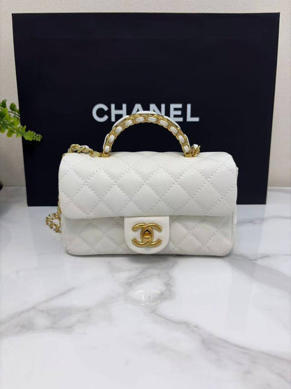 Chanel

20cm🥰 

with Box 
🎁🎁🎁

260 dhs💓

Zain228
♥️♥️♥️