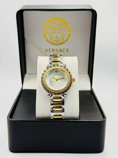 Versace ladies 
55 dhs🪙🌨️

Zain08
♥️♥️♥️