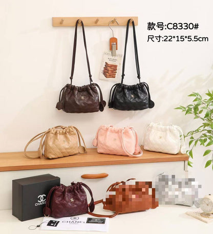 Chanel ᴘᴏᴜᴄʜ ʙᴀɢ
ǫᴜɪʟᴛᴇᴅ sᴏғᴛ ʟᴇᴀᴛʜᴇʀ
ᴅʀᴀᴡsᴛʀɪɴɢ ᴄʟᴏsᴜʀᴇ
ᴀᴅᴊᴜsᴛᴀʙʟᴇ ʙᴇʟᴛ sᴛʀᴀᴘ
ɢᴏʟᴅ ʜᴀʀᴅᴡᴀʀᴇ
sɪᴢᴇ: 22 cm
ᴡɪᴛʜ BOX
🎁🎁🎁

90 dhs✅

Zain31
♥️♥️♥️