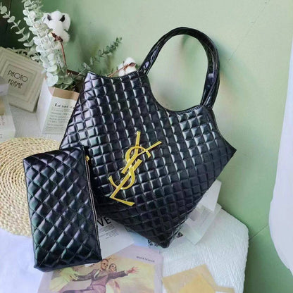YSL
110 dhs❣️
SIZE：24cm
Good quality 

with box
🎁🎁🎁

Zain35
♥️♥️♥️