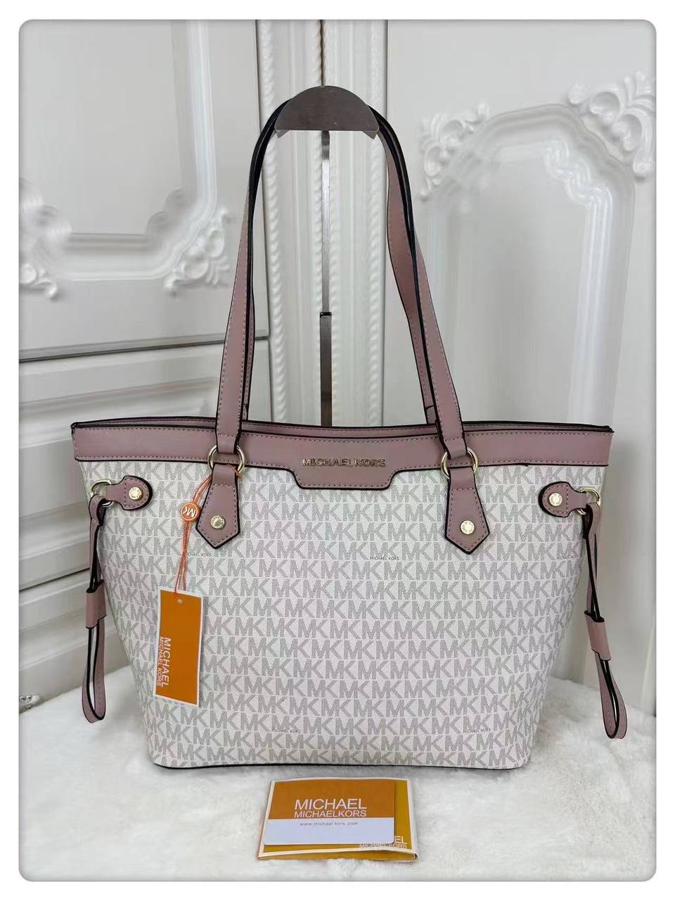 Mk  
Size:30×25 
95 dhs✅

Zain114
♥️♥️♥️