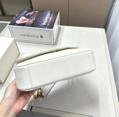YSL 

NEW CAME 

GOOD QUALITY

 WITH BOX 
90 dhs🇦🇪🇦🇪

Zain17
Zain295
♥️♥️♥️