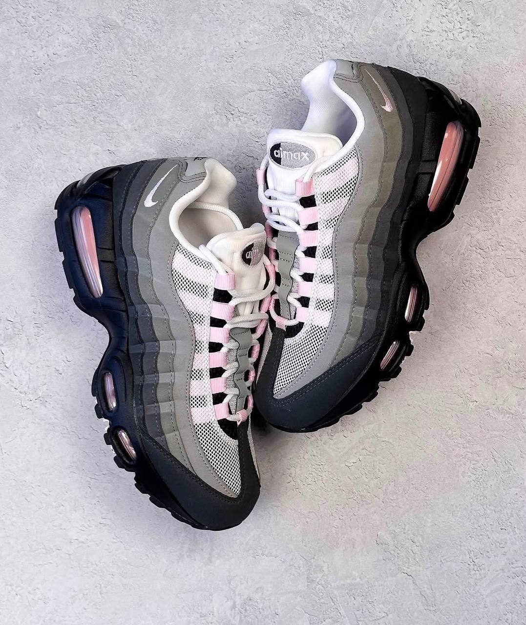 Nike Air Max 95 OG
Big Bubble Pink Foam  
size 36-46，
200 dhs🇦🇪🇦🇪

Zain18
♥️♥️♥️