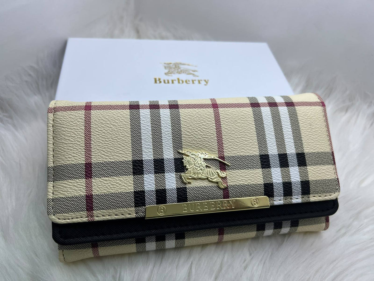 Wallets 
Mixed brands

40 dhs🇦🇪

Zain182
♥️♥️♥️