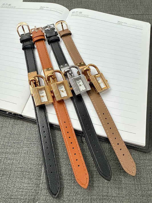 Hermes 
60 dhs🪙🌨️

Zain45
♥️♥️♥️