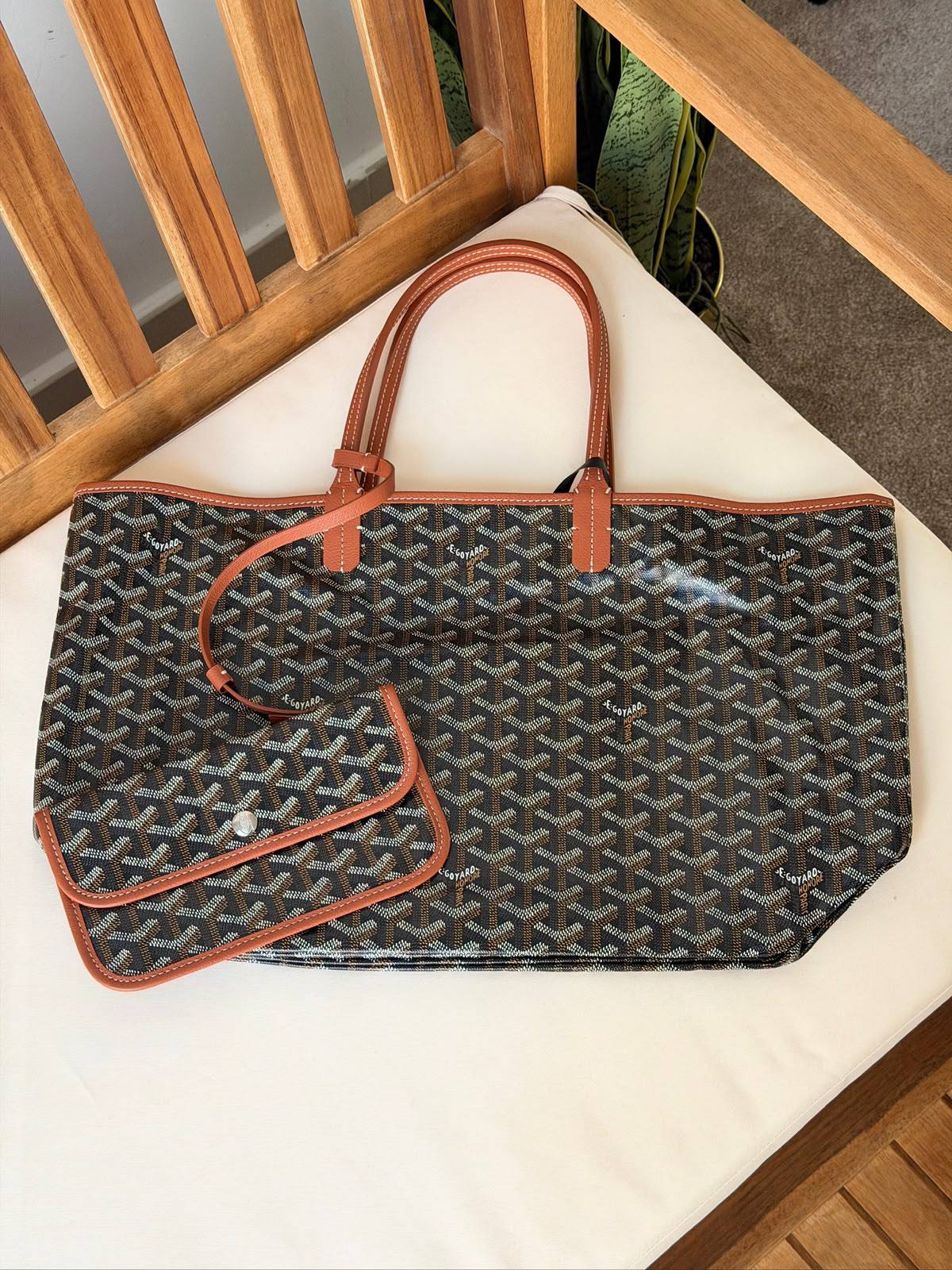 GOYARD💫
Super Master Quality⚡️
Size PM

For Price 👇 WhatsApp✅
0568585901 
0507557372
0552275751 Owner Zain 👌

Zain321
♥️♥️♥️