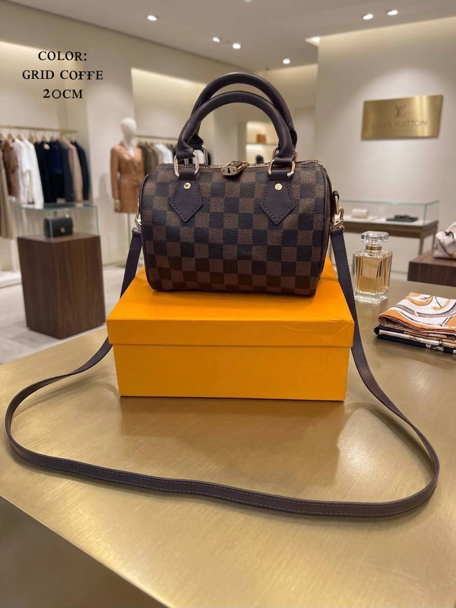 LV
ᴘᴀᴅʟᴏᴄᴋ/ʟᴏɴɢsᴛʀᴀᴘ
ᴡɪᴛʜʙᴏx
ʟᴇᴀᴛʜᴇʀ
sɪᴢᴇ:20ᴄᴍ
100 dhs💓

Zain56
♥️♥️♥️