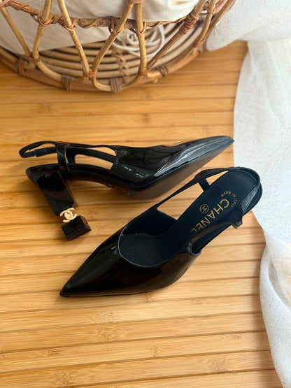 Chanel
Vip Quality
𝗦𝗶𝘇𝗲 𝟯𝟲 𝘁𝗼𝗼 𝟰𝟭 
490 dhs✅

Zain303
♥️♥️♥️