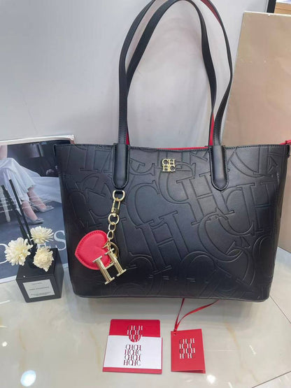Ch 
size: 31×26cm 
115 dhs❤️

Zain114
♥️♥️♥️