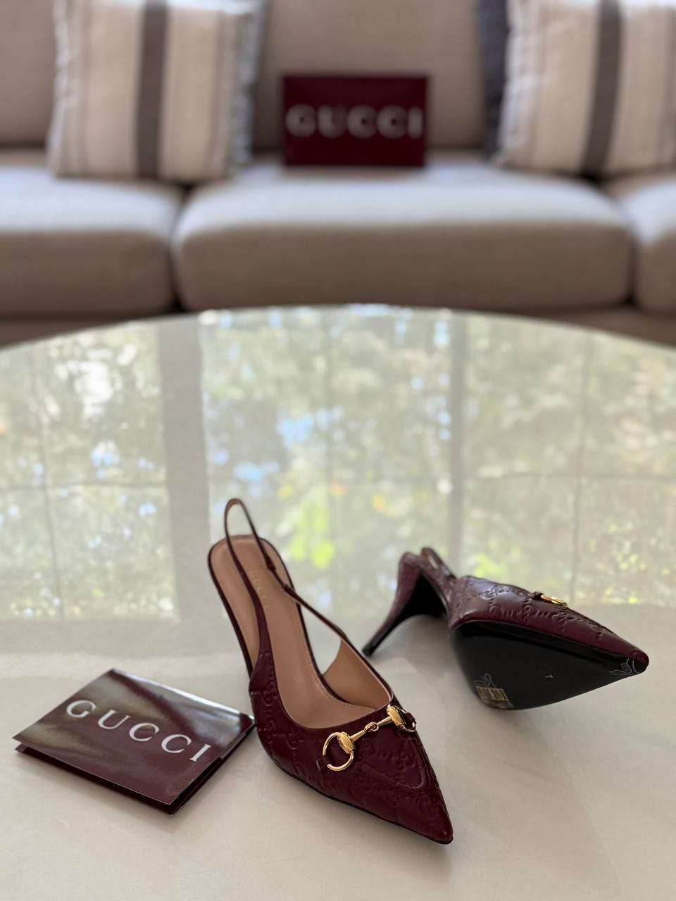 GUCCI
Master quality 
Size: 36 to 41
450 dhs🖤

Zain318
♥️♥️♥️