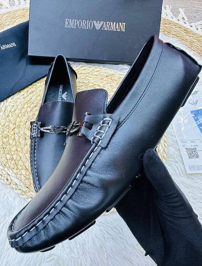 LV - Gucci - Fendi - Armani
High quality 
size 40-46 
250 dhs🪙
Master

Zain132
♥️♥️♥️