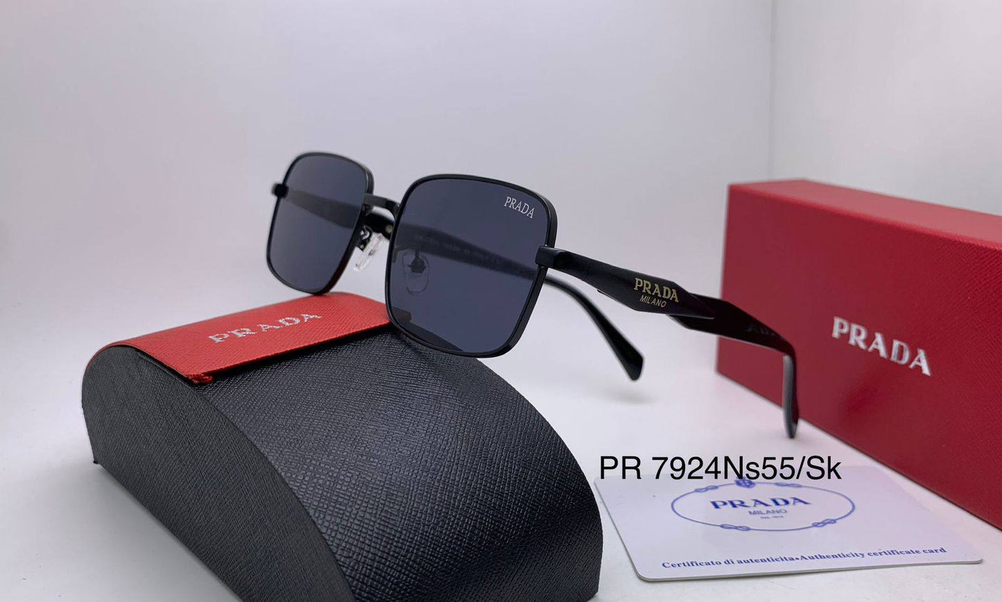 Prada
70 dhs🪙🌨️

Zain126
♥️♥️♥️
