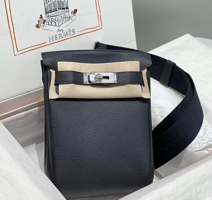 Hermes
Master Bags +++
For Price 👇 WTSP Text Zain 0568585901

Zain142
♥️♥️♥️