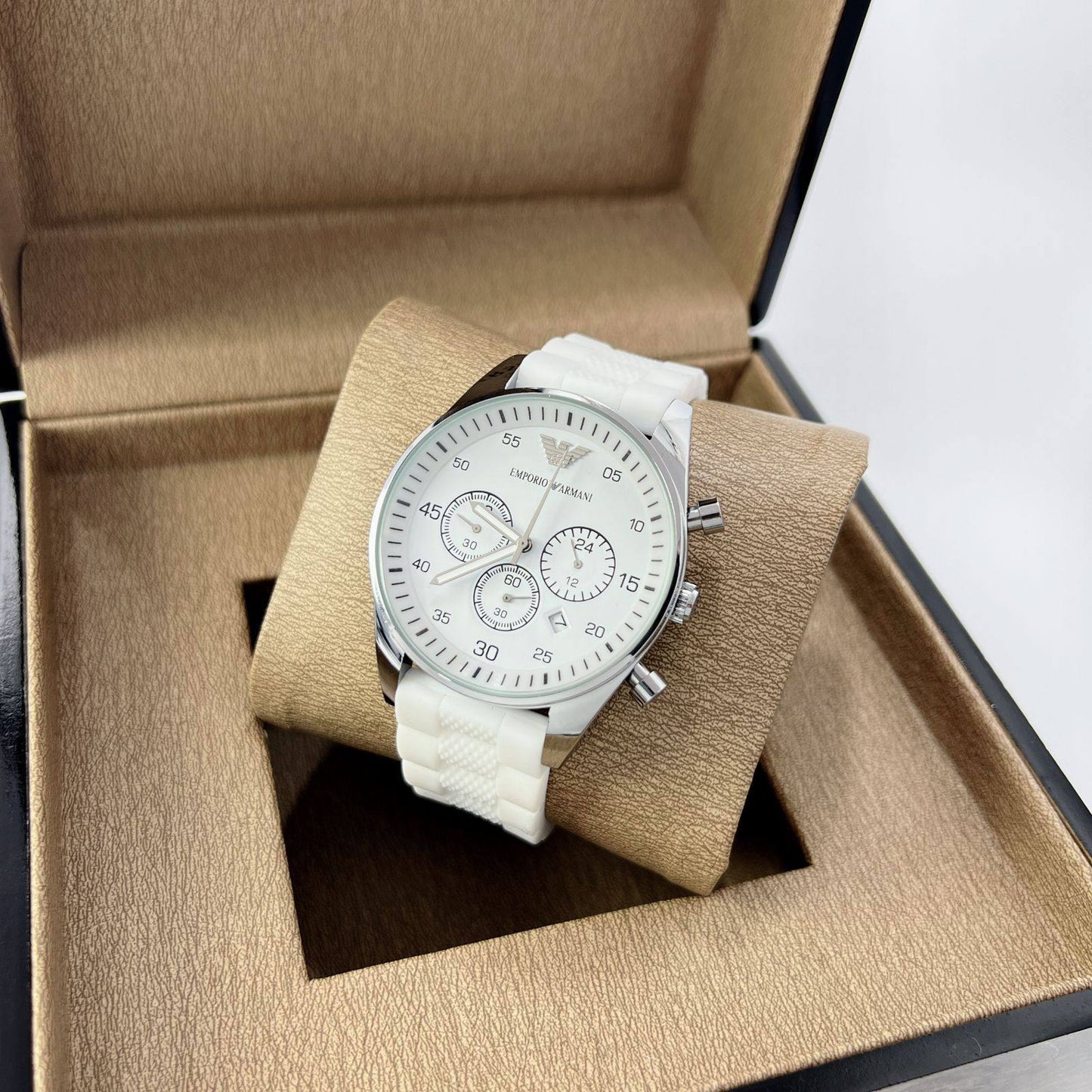 Stop watch
65 dhs❣️

Zain01
♥️♥️♥️