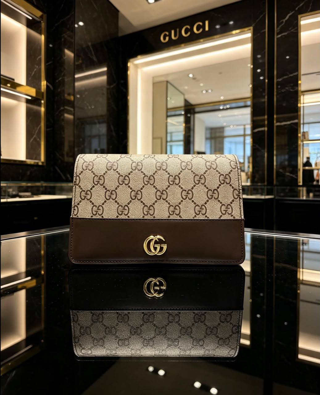 Gucci
90 dhs🇦🇪🇦🇪 
with box 
Good Quality

Zain07
♥️♥️♥️
