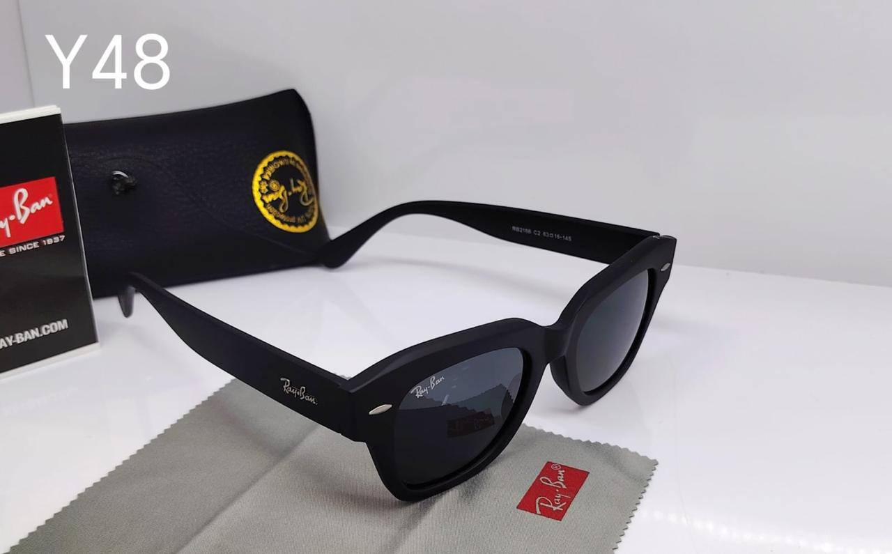 Rayban 💥*
Sunglasses 🕶️ 
good quality 💯
With master box 🗃️ 
50 dhs🪙🌨️
Limit Stock ⛔️

Zain216
♥️♥️♥️