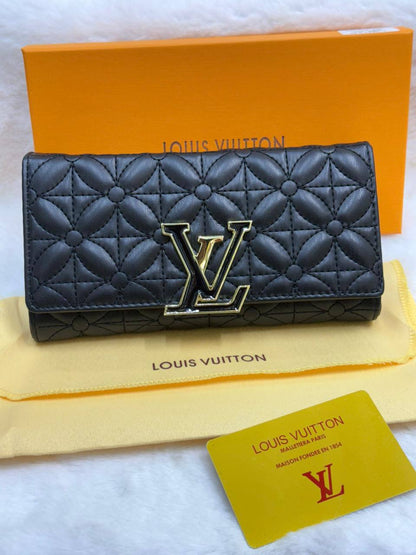 NEW CAME
LV WALLET
GOOD QUALITY
40 dhs❣️

Zain40
♥️♥️♥️