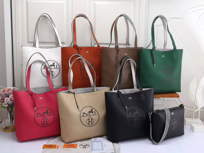Hermes 
with pauch good quality 
105 dhs❣️

Zain278
♥️♥️♥️